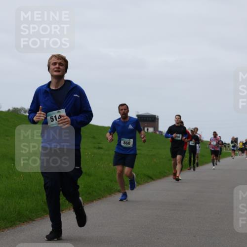 04.05.2025 - 8. Wedeler Halbmarathon Yannick Fuchs http://msf.ph/oto/7830056 04.05.2025 11:18:39 Laufen 514, 860, 98 meine-sportfotos.de