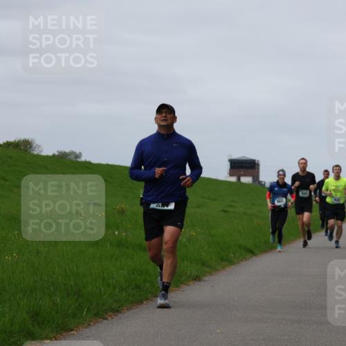 04.05.2025 - 8. Wedeler Halbmarathon Yannick Fuchs http://msf.ph/oto/7830099 04.05.2025 11:37:35 Laufen 960, 325, 935 meine-sportfotos.de