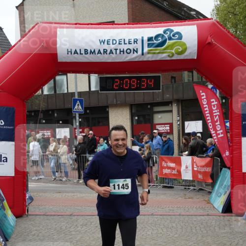 04.05.2025 - 8. Wedeler Halbmarathon Felixshl http://msf.ph/oto/7830161 04.05.2025 12:09:31 Ziel 36, 1145 meine-sportfotos.de