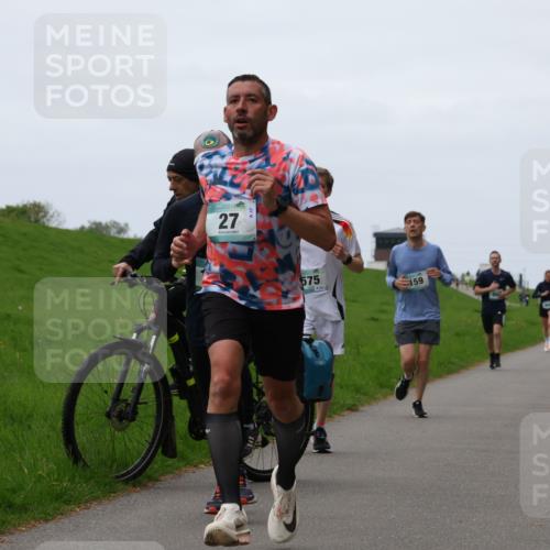 04.05.2025 - 8. Wedeler Halbmarathon Yannick Fuchs http://msf.ph/oto/7830187 04.05.2025 11:18:50 Laufen 27, 575, 159 meine-sportfotos.de