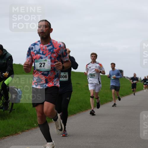 04.05.2025 - 8. Wedeler Halbmarathon Yannick Fuchs http://msf.ph/oto/7830207 04.05.2025 11:18:51 Laufen 27, 006, 575 meine-sportfotos.de