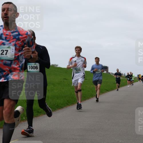 04.05.2025 - 8. Wedeler Halbmarathon Yannick Fuchs http://msf.ph/oto/7830215 04.05.2025 11:18:51 Laufen 27, 37, 1006, 575 meine-sportfotos.de