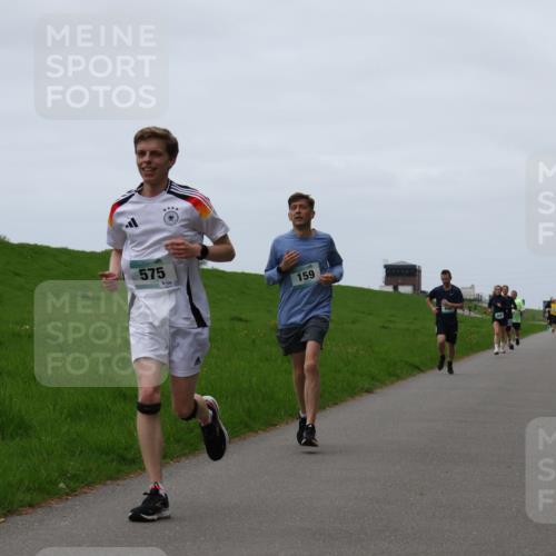 04.05.2025 - 8. Wedeler Halbmarathon Yannick Fuchs http://msf.ph/oto/7830234 04.05.2025 11:18:53 Laufen 575, 128, 159 meine-sportfotos.de