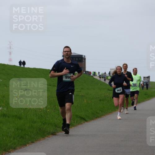 04.05.2025 - 8. Wedeler Halbmarathon Yannick Fuchs http://msf.ph/oto/7830259 04.05.2025 11:18:55 Laufen 996, 969, 656, 1111 meine-sportfotos.de