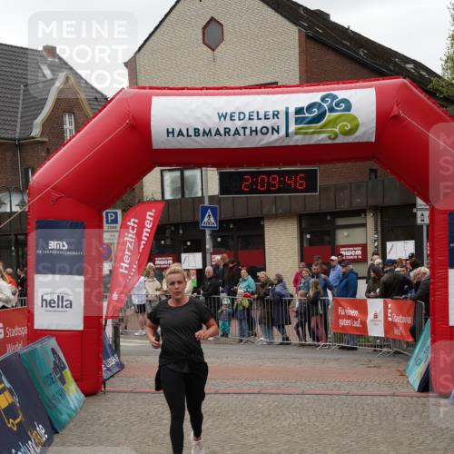 04.05.2025 - 8. Wedeler Halbmarathon Felixshl http://msf.ph/oto/7830278 04.05.2025 12:09:44 Ziel 135 meine-sportfotos.de