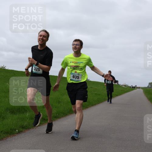 04.05.2025 - 8. Wedeler Halbmarathon Yannick Fuchs http://msf.ph/oto/7830280 04.05.2025 11:37:45 Laufen 325, 935, 552 meine-sportfotos.de