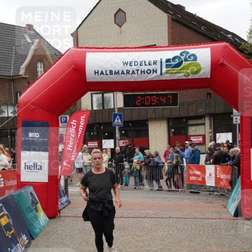 04.05.2025 - 8. Wedeler Halbmarathon Felixshl http://msf.ph/oto/7830288 04.05.2025 12:09:44 Ziel 135 meine-sportfotos.de