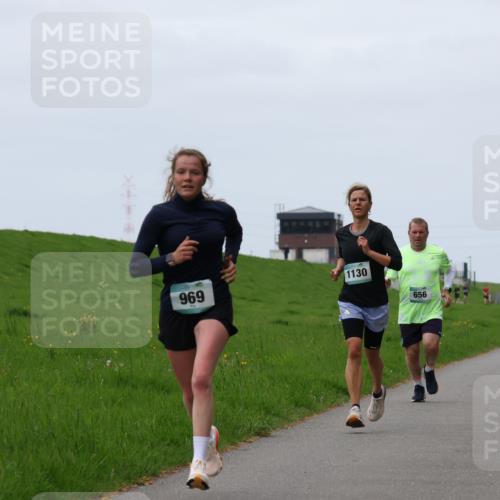 04.05.2025 - 8. Wedeler Halbmarathon Yannick Fuchs http://msf.ph/oto/7830316 04.05.2025 11:19:00 Laufen 1130, 969, 656, 111 meine-sportfotos.de