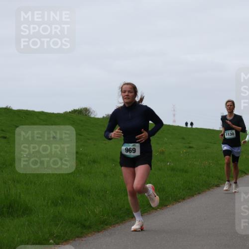 04.05.2025 - 8. Wedeler Halbmarathon Yannick Fuchs http://msf.ph/oto/7830341 04.05.2025 11:19:02 Laufen 1130, 969, 656, 1111 meine-sportfotos.de