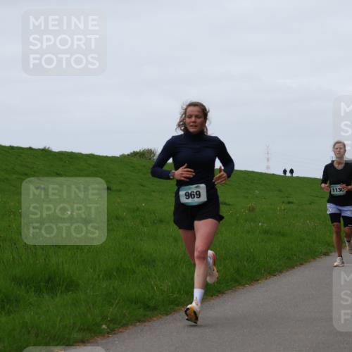04.05.2025 - 8. Wedeler Halbmarathon Yannick Fuchs http://msf.ph/oto/7830348 04.05.2025 11:19:02 Laufen 969, 1130, 656 meine-sportfotos.de