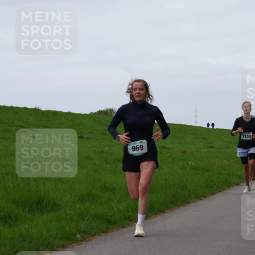 04.05.2025 - 8. Wedeler Halbmarathon Yannick Fuchs http://msf.ph/oto/7830350 04.05.2025 11:19:02 Laufen 969, 1130, 656 meine-sportfotos.de