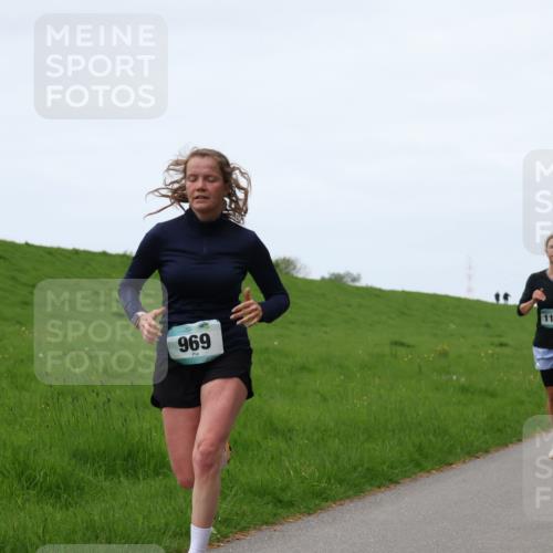 04.05.2025 - 8. Wedeler Halbmarathon Yannick Fuchs http://msf.ph/oto/7830363 04.05.2025 11:19:03 Laufen 969, 1130, 656 meine-sportfotos.de