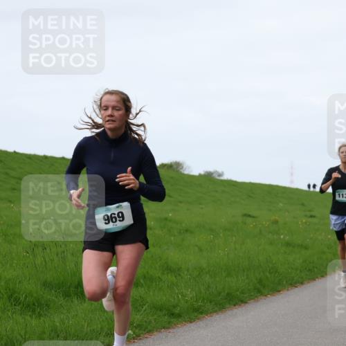 04.05.2025 - 8. Wedeler Halbmarathon Yannick Fuchs http://msf.ph/oto/7830365 04.05.2025 11:19:03 Laufen 969, 1130, 656 meine-sportfotos.de