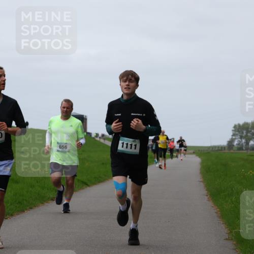 04.05.2025 - 8. Wedeler Halbmarathon Yannick Fuchs http://msf.ph/oto/7830392 04.05.2025 11:19:04 Laufen 1130, 656, 1111 meine-sportfotos.de