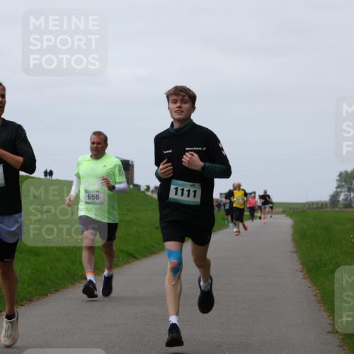 04.05.2025 - 8. Wedeler Halbmarathon Yannick Fuchs http://msf.ph/oto/7830395 04.05.2025 11:19:04 Laufen 1130, 656, 1111 meine-sportfotos.de