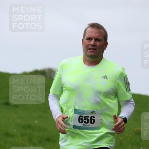 04.05.2025 - 8. Wedeler Halbmarathon Yannick Fuchs http://msf.ph/oto/7830411 04.05.2025 11:19:07 Laufen 85, 556, 656 meine-sportfotos.de