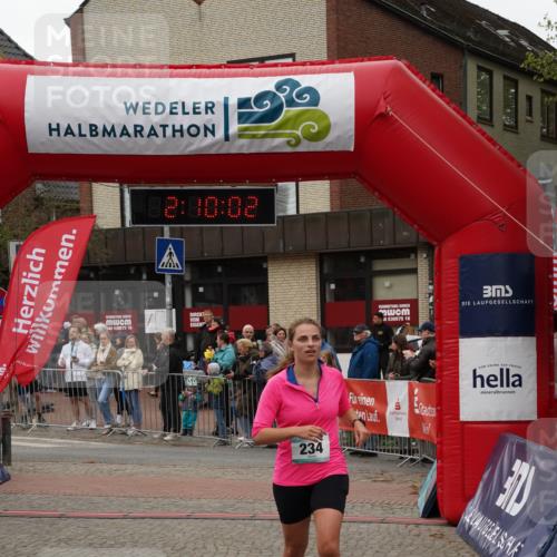 04.05.2025 - 8. Wedeler Halbmarathon Felixshl http://msf.ph/oto/7830435 04.05.2025 12:10:00 Ziel 234 meine-sportfotos.de