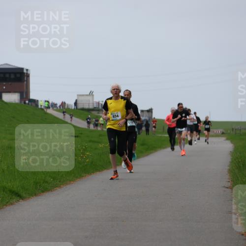 04.05.2025 - 8. Wedeler Halbmarathon Yannick Fuchs http://msf.ph/oto/7830451 04.05.2025 11:19:09 Laufen 934, 177 meine-sportfotos.de