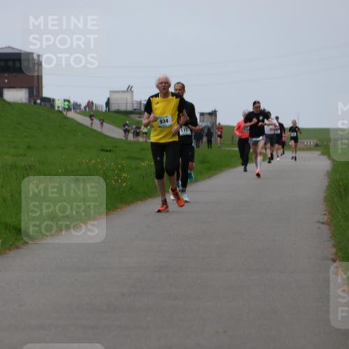 04.05.2025 - 8. Wedeler Halbmarathon Yannick Fuchs http://msf.ph/oto/7830454 04.05.2025 11:19:10 Laufen 934 meine-sportfotos.de