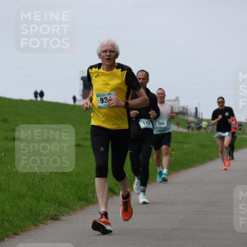 04.05.2025 - 8. Wedeler Halbmarathon Yannick Fuchs http://msf.ph/oto/7830456 04.05.2025 11:19:17 Laufen 93, 177, 289 meine-sportfotos.de