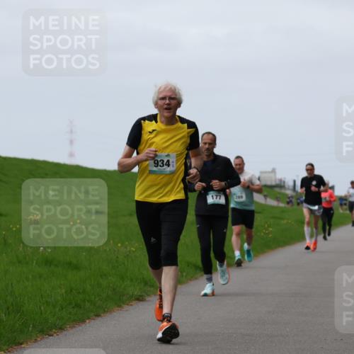 04.05.2025 - 8. Wedeler Halbmarathon Yannick Fuchs http://msf.ph/oto/7830493 04.05.2025 11:19:18 Laufen 934, 177, 209 meine-sportfotos.de