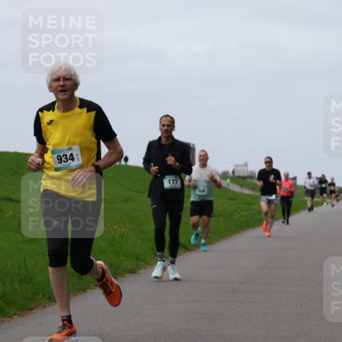 04.05.2025 - 8. Wedeler Halbmarathon Yannick Fuchs http://msf.ph/oto/7830522 04.05.2025 11:19:19 Laufen 6, 934, 177, 209 meine-sportfotos.de
