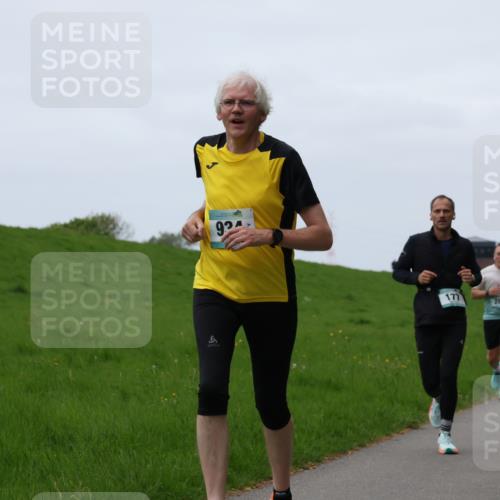 04.05.2025 - 8. Wedeler Halbmarathon Yannick Fuchs http://msf.ph/oto/7830533 04.05.2025 11:19:20 Laufen 92, 177, 289 meine-sportfotos.de