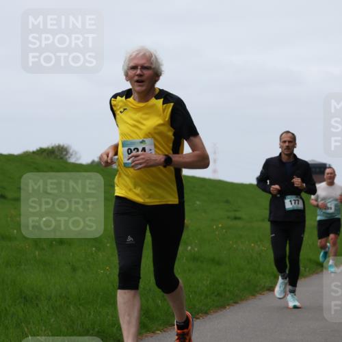 04.05.2025 - 8. Wedeler Halbmarathon Yannick Fuchs http://msf.ph/oto/7830535 04.05.2025 11:19:20 Laufen 177 meine-sportfotos.de