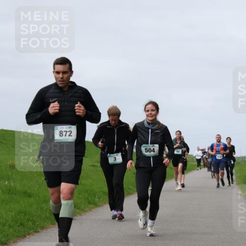 04.05.2025 - 8. Wedeler Halbmarathon Yannick Fuchs http://msf.ph/oto/7830614 04.05.2025 11:39:04 Laufen 8, 10, 872, 3, 504, 64, 939 meine-sportfotos.de