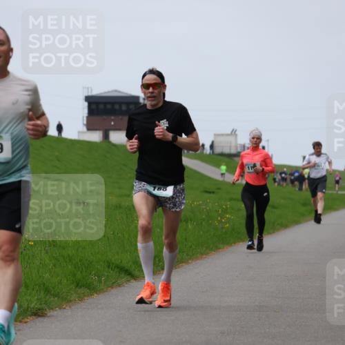 04.05.2025 - 8. Wedeler Halbmarathon Yannick Fuchs http://msf.ph/oto/7830618 04.05.2025 11:19:24 Laufen 289, 188, 11 meine-sportfotos.de