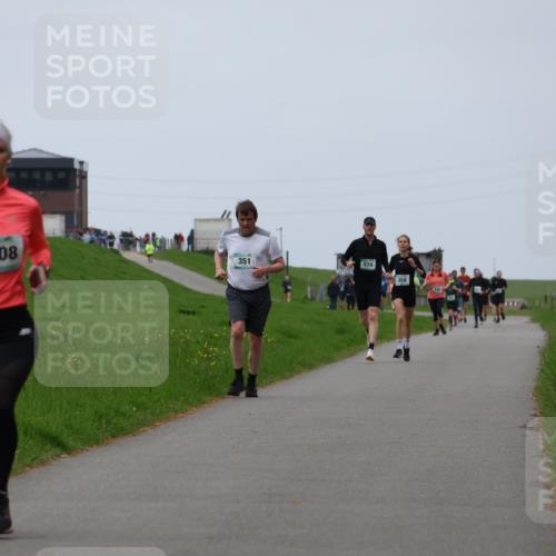 04.05.2025 - 8. Wedeler Halbmarathon Yannick Fuchs http://msf.ph/oto/7830759 04.05.2025 11:19:31 Laufen 1108, 351, 574, 359 meine-sportfotos.de