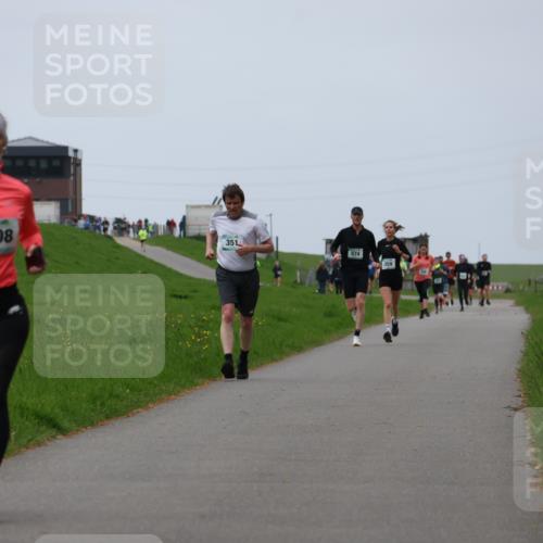 04.05.2025 - 8. Wedeler Halbmarathon Yannick Fuchs http://msf.ph/oto/7830762 04.05.2025 11:19:31 Laufen 1108, 351, 574, 359 meine-sportfotos.de