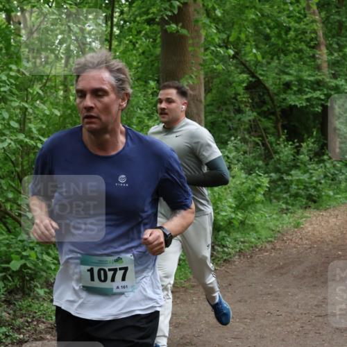 04.05.2025 - 8. Wedeler Halbmarathon Lena Gebhardt http://msf.ph/oto/7830777 04.05.2025 11:15:47 Laufen 1077, 161 meine-sportfotos.de