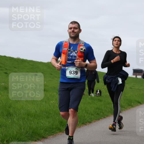 04.05.2025 - 8. Wedeler Halbmarathon Yannick Fuchs http://msf.ph/oto/7830779 04.05.2025 11:39:14 Laufen 939, 763 meine-sportfotos.de