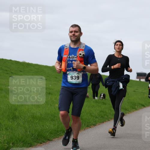 04.05.2025 - 8. Wedeler Halbmarathon Yannick Fuchs http://msf.ph/oto/7830780 04.05.2025 11:39:14 Laufen 939, 763 meine-sportfotos.de