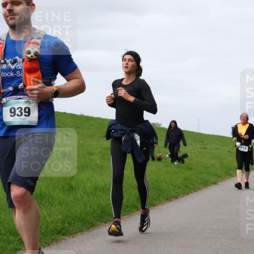 04.05.2025 - 8. Wedeler Halbmarathon Yannick Fuchs http://msf.ph/oto/7830811 04.05.2025 11:39:15 Laufen 939, 763 meine-sportfotos.de