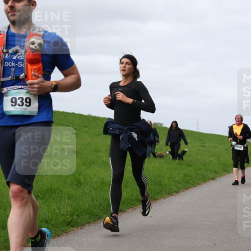 04.05.2025 - 8. Wedeler Halbmarathon Yannick Fuchs http://msf.ph/oto/7830813 04.05.2025 11:39:16 Laufen 939, 763 meine-sportfotos.de