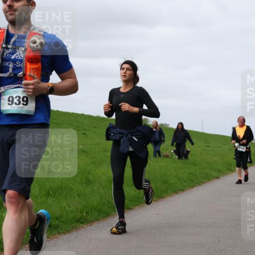 04.05.2025 - 8. Wedeler Halbmarathon Yannick Fuchs http://msf.ph/oto/7830816 04.05.2025 11:39:16 Laufen 939, 763 meine-sportfotos.de