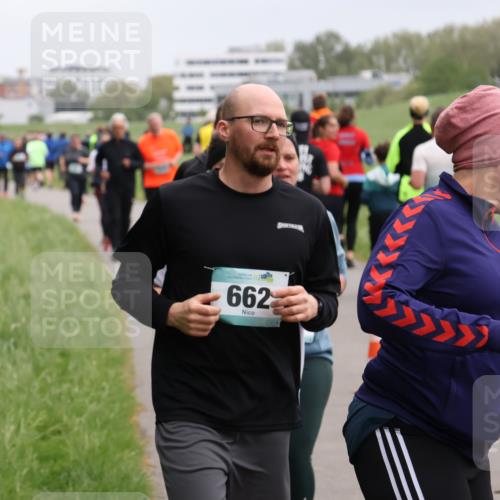 04.05.2025 - 8. Wedeler Halbmarathon Yannick Fuchs http://msf.ph/oto/7830817 04.05.2025 11:19:37 Laufen 16, 662, 35 meine-sportfotos.de