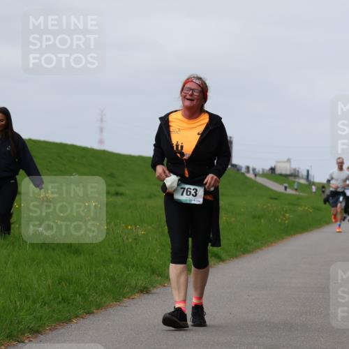04.05.2025 - 8. Wedeler Halbmarathon Yannick Fuchs http://msf.ph/oto/7830831 04.05.2025 11:39:17 Laufen 763 meine-sportfotos.de