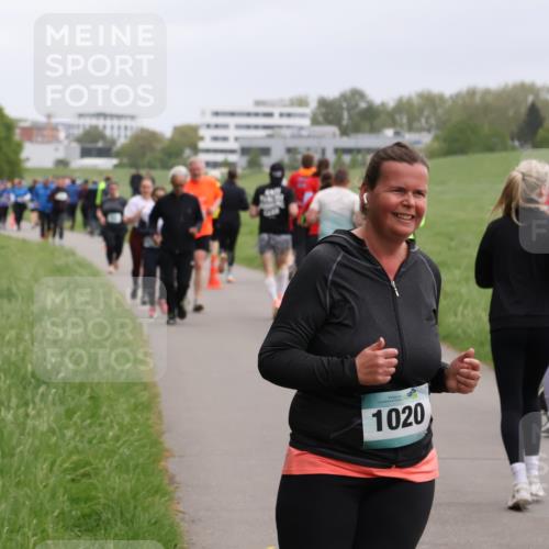 04.05.2025 - 8. Wedeler Halbmarathon Yannick Fuchs http://msf.ph/oto/7830871 04.05.2025 11:19:40 Laufen 1020 meine-sportfotos.de
