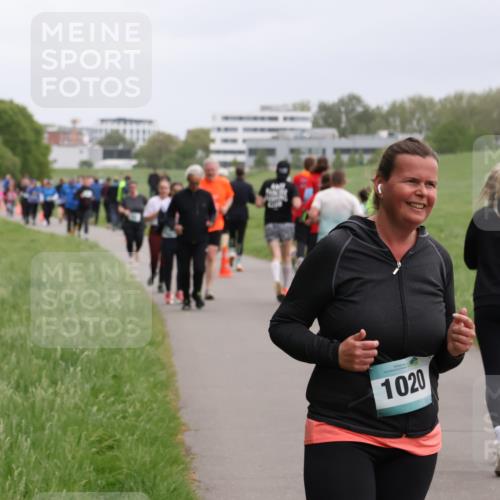 04.05.2025 - 8. Wedeler Halbmarathon Yannick Fuchs http://msf.ph/oto/7830875 04.05.2025 11:19:40 Laufen 1020 meine-sportfotos.de