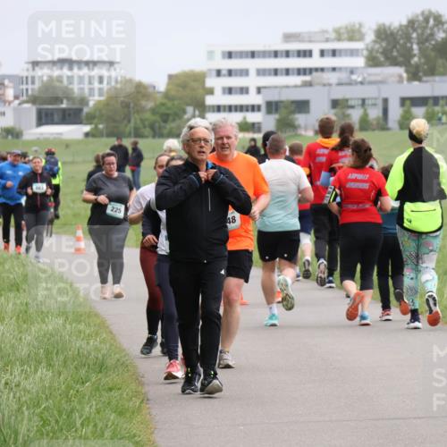 04.05.2025 - 8. Wedeler Halbmarathon Yannick Fuchs http://msf.ph/oto/7830923 04.05.2025 11:19:42 Laufen 225, 48 meine-sportfotos.de