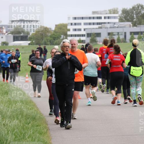 04.05.2025 - 8. Wedeler Halbmarathon Yannick Fuchs http://msf.ph/oto/7830925 04.05.2025 11:19:42 Laufen 10900, 663, 225 meine-sportfotos.de
