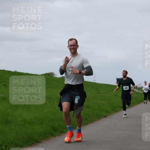 04.05.2025 - 8. Wedeler Halbmarathon Yannick Fuchs http://msf.ph/oto/7830944 04.05.2025 11:39:30 Laufen 400 meine-sportfotos.de