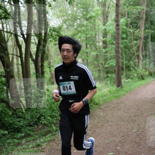 04.05.2025 - 8. Wedeler Halbmarathon Lena Gebhardt http://msf.ph/oto/7830954 04.05.2025 11:16:40 Laufen 814 meine-sportfotos.de