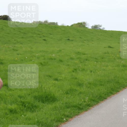 04.05.2025 - 8. Wedeler Halbmarathon Yannick Fuchs http://msf.ph/oto/7830974 04.05.2025 11:19:46 Laufen  meine-sportfotos.de