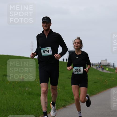 04.05.2025 - 8. Wedeler Halbmarathon Yannick Fuchs http://msf.ph/oto/7830997 04.05.2025 11:19:49 Laufen 574, 359 meine-sportfotos.de