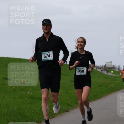 04.05.2025 - 8. Wedeler Halbmarathon Yannick Fuchs http://msf.ph/oto/7831000 04.05.2025 11:19:49 Laufen 574, 359, 126 meine-sportfotos.de