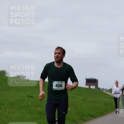 04.05.2025 - 8. Wedeler Halbmarathon Yannick Fuchs http://msf.ph/oto/7831010 04.05.2025 11:39:32 Laufen 68, 400 meine-sportfotos.de